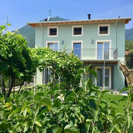 Casa Con Ampio Terrazzo, Vista E Giardino * 토스콜라노마데노