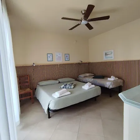 Casa Con Ampio Terrazzo, Vista E Giardino 펜션 토스콜라노마데노